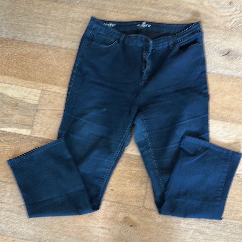 Liz Claiborne -Dark Blue Jeans